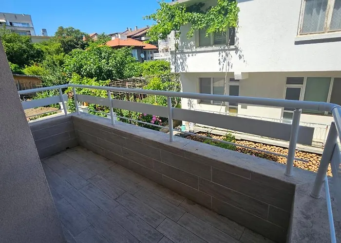 кастро2-castro Apartments2 사레보