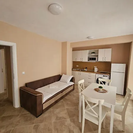 кастро2-castro Apartments2 *