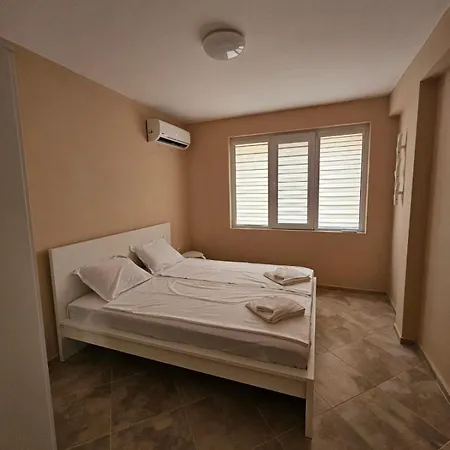 кастро2-castro Apartments2 Appartement *