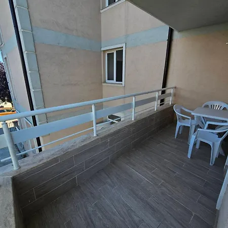 кастро2-castro Apartments2 茨雷沃